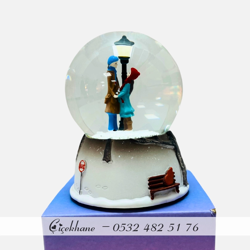 Işıklı Kar Küresi