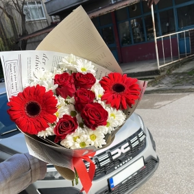 Papatya  , Gül Ve Gerbera Buketi