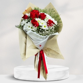 Papatya Ve Kırmızı Gül Buketi